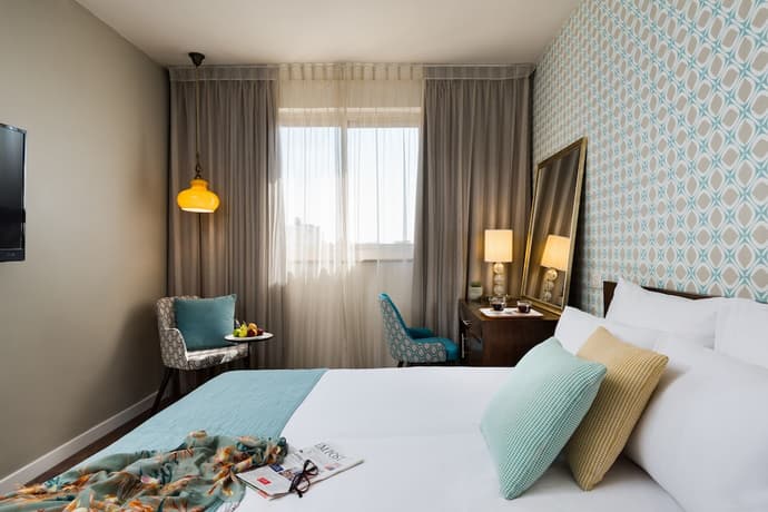 Prima Royale, Primary image