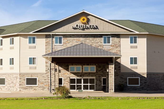 La Quinta Inn & Suites by Wyndham Fairbanks Airport, Primary image
