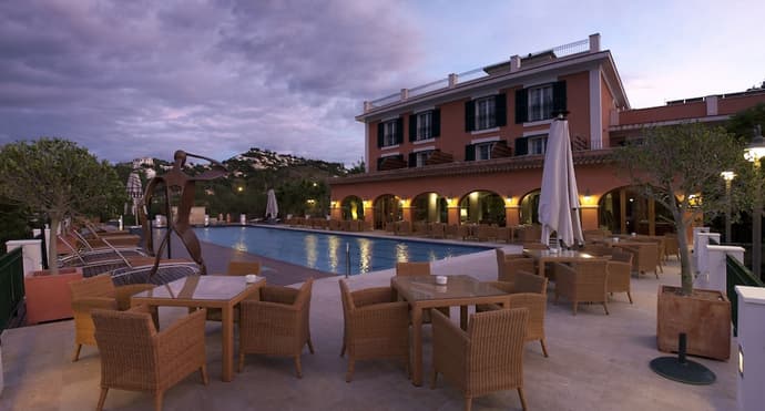 Hotel Les Rotes, Primary image