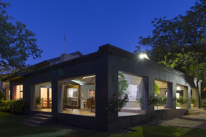 Bayswater Lodge, Primary image