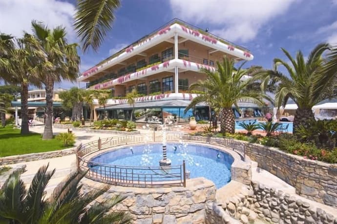 Hotel Gli Dei, Primary image