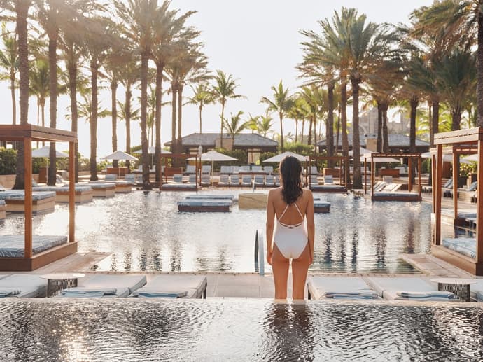 The Cove at Atlantis, Primary image