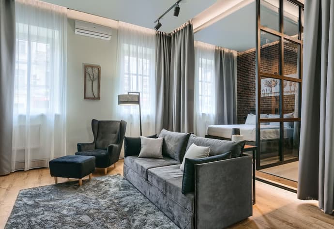 Number 21 by DBI, Primary image