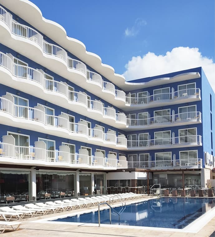 Hotel Cesar Augustus, Primary image