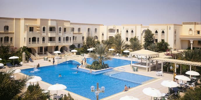 El Mouradi Douz, Primary image