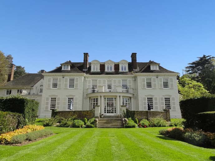 Gorse Hill, Primary image