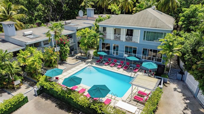 The Palms Resort, Primary image