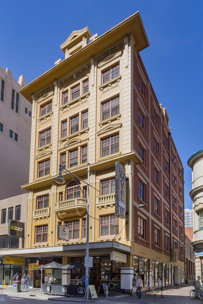 Adelaide Paringa, Primary image