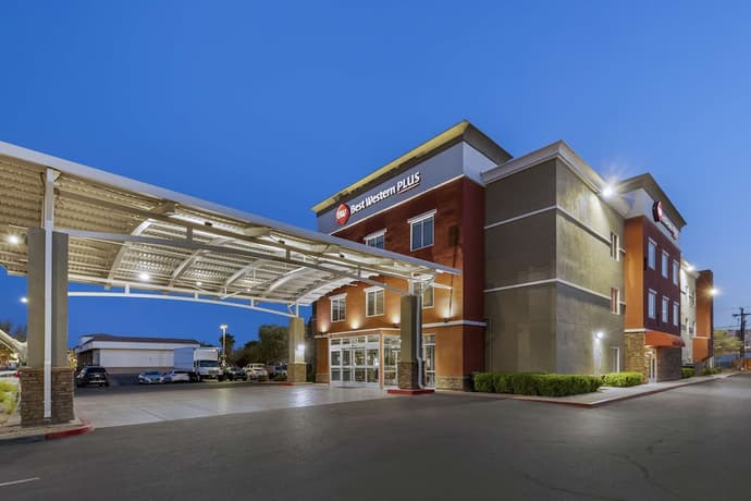 Best Western Plus Henderson Hotel, Primary image