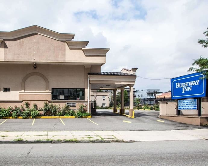 Rodeway Inn, Primary image