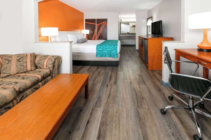 Howard Johnson by Wyndham Lafayette, Primary image