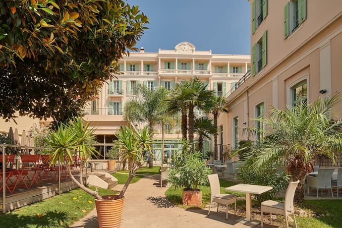 Hôtel Vacances Bleues Le Balmoral, Primary image