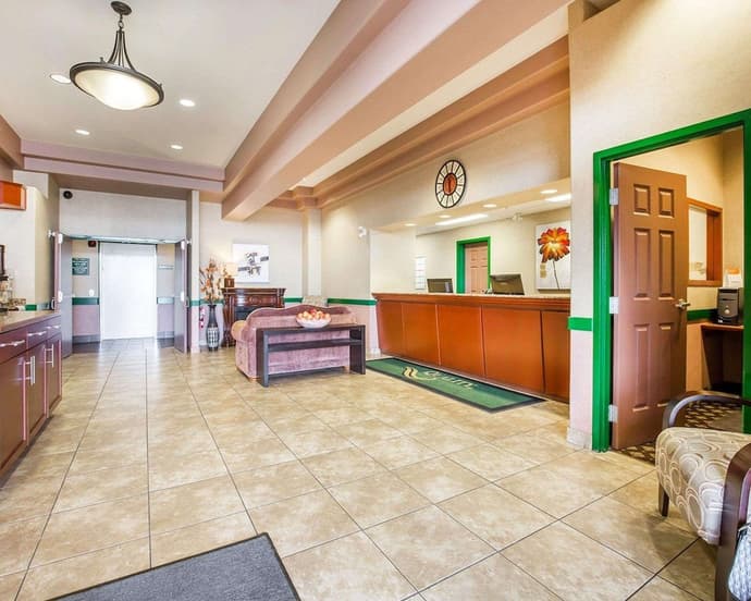 Quality Inn And Suites Lethbridge, Primary image