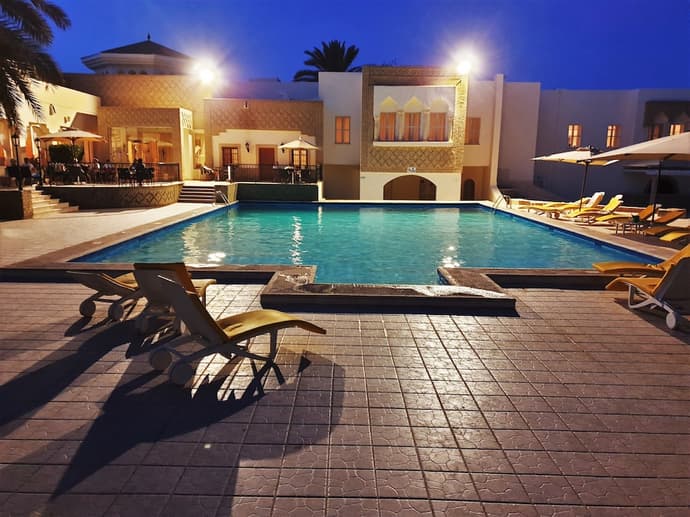 Ras El Ain, Primary image