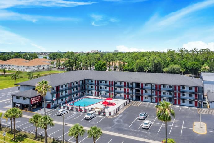 Seasons Florida Resort, Primary image