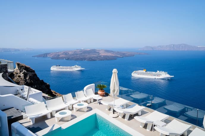 Athina Luxury Suites, Primary image
