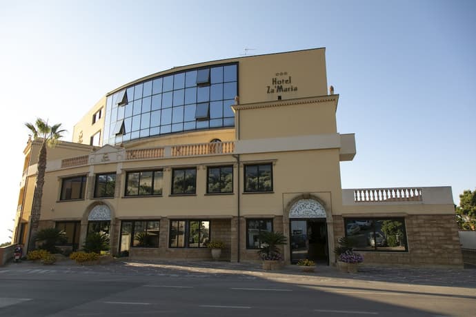 Hotel Za' Maria, Primary image
