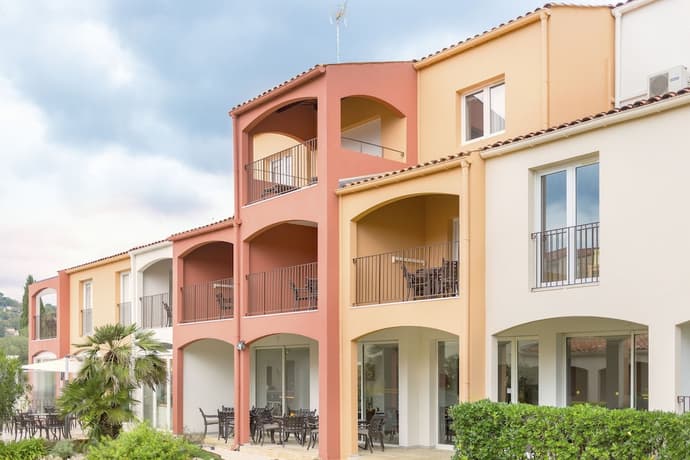 Le Club Mougins, Primary image