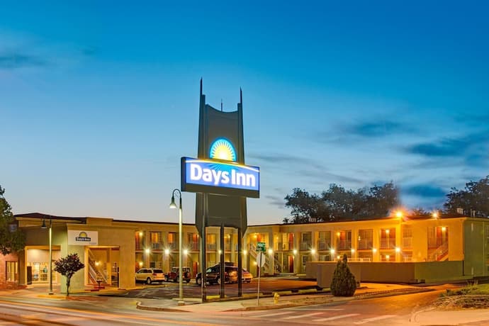 Days Inn by Wyndham Albuquerque Downtown, Primary image