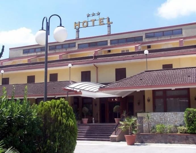 Hotel Belvedere, Primary image