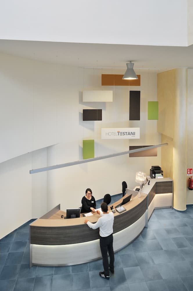 Hotel Testani Colleferro, Reception