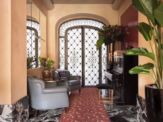 Palazzo Venezia, Interior entrance