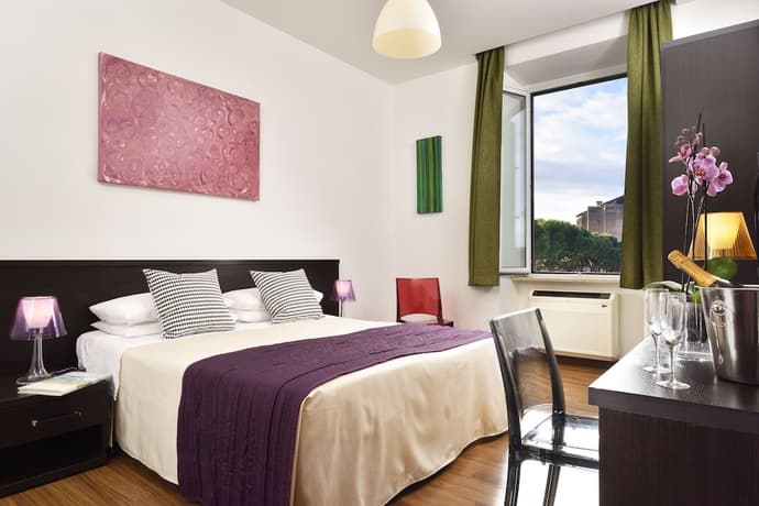 Colosseo Panorama, Primary image