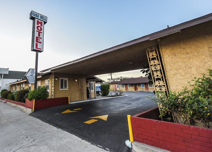 Casa Bell Motel, Reception