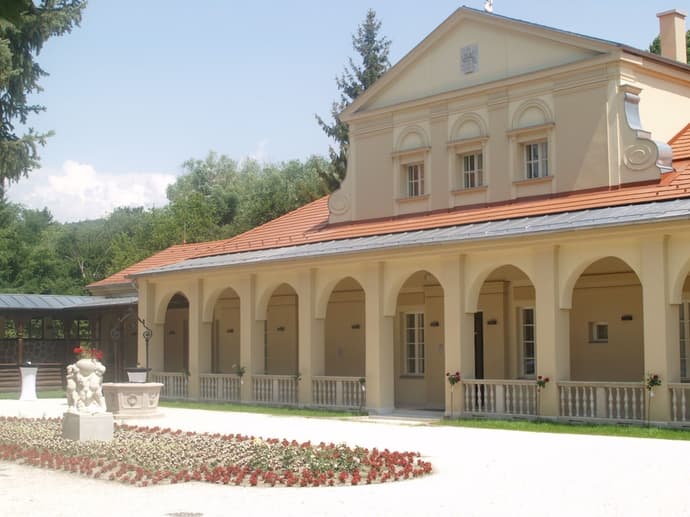 Klebelsberg Kastély, Primary image