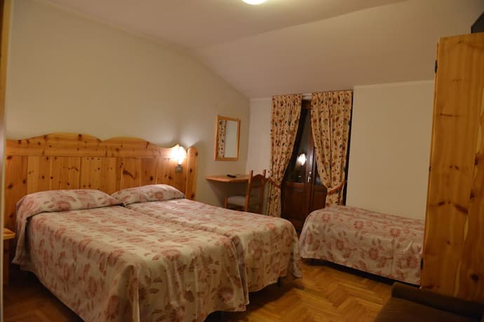 Albergo Gufo, Primary image