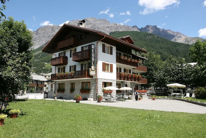 Meuble Cima Bianca Garni, Primary image