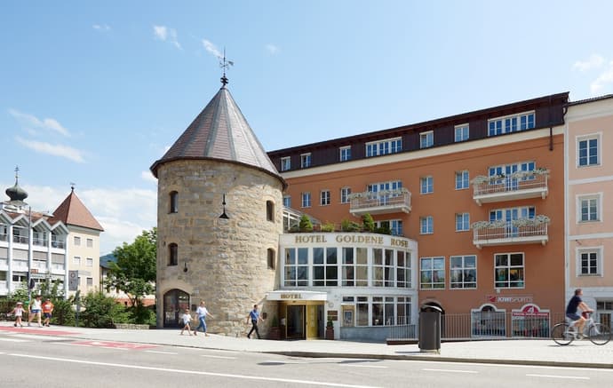 Hotel Goldene Rose, Primary image