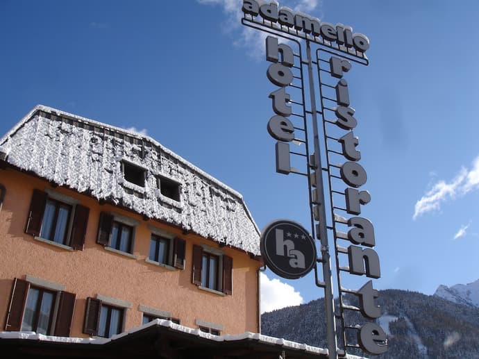 Hotel Adamello, Primary image
