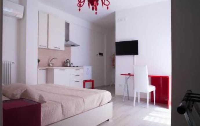 B&B Pentagramma, Primary image