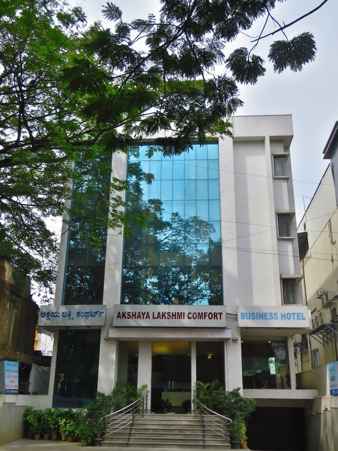Akshaya Lakshmi Comfort, Primary image
