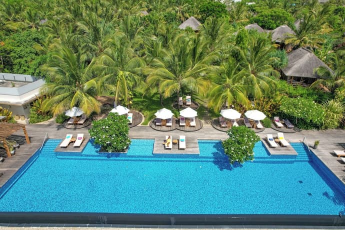 Zuri Zanzibar, Primary image