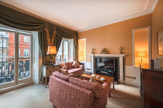 10 Curzon Street Apartments by Mansley, Primary image