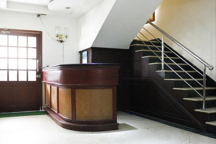 Archana Inn, Primary image