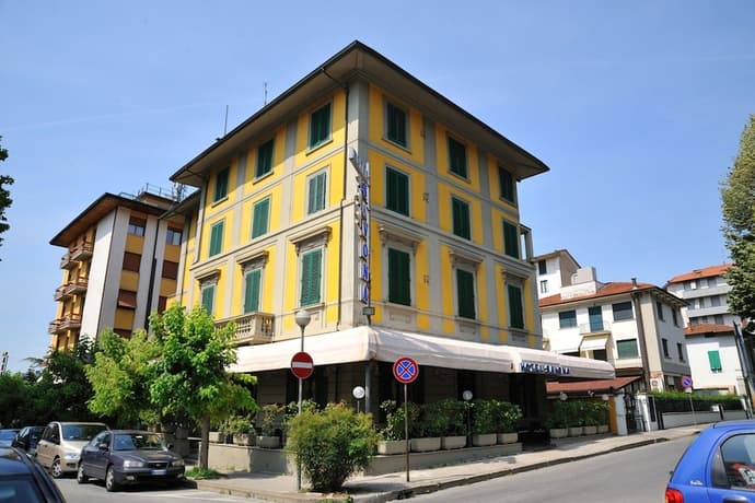 Hotel Savona, Primary image
