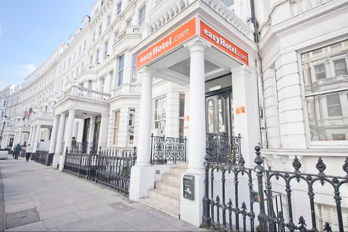 Easyhotel South Kensington, Primary image
