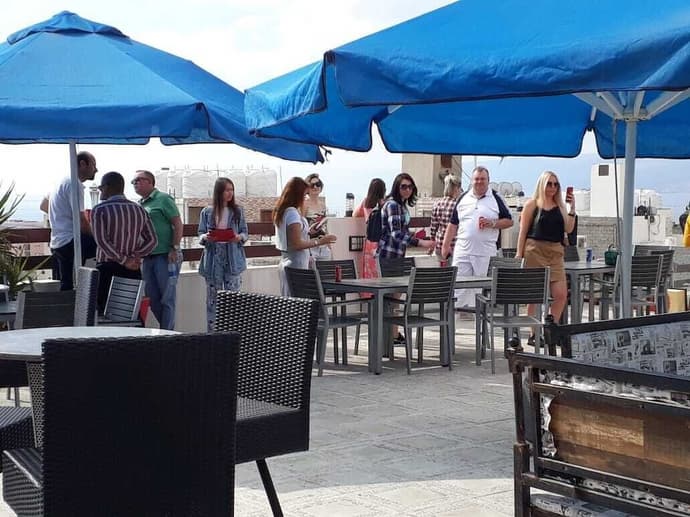 Mass Paradise Hotel, 