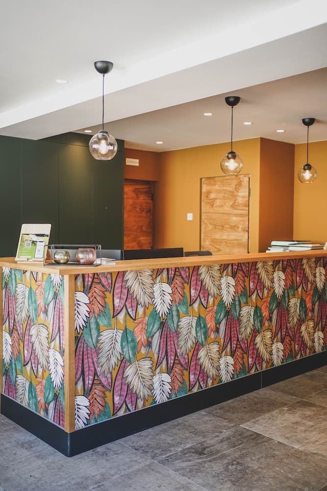 Residence Montani, Reception