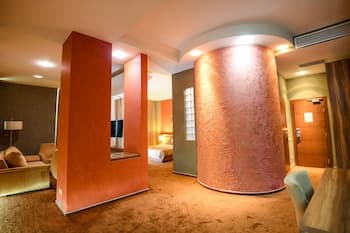 Avenue Hotel Baku, Primary image