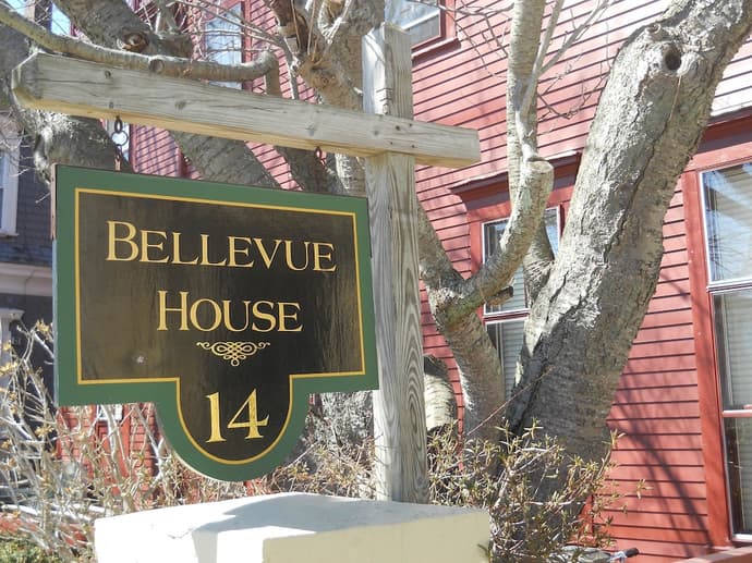 Bellevue House, Primary image