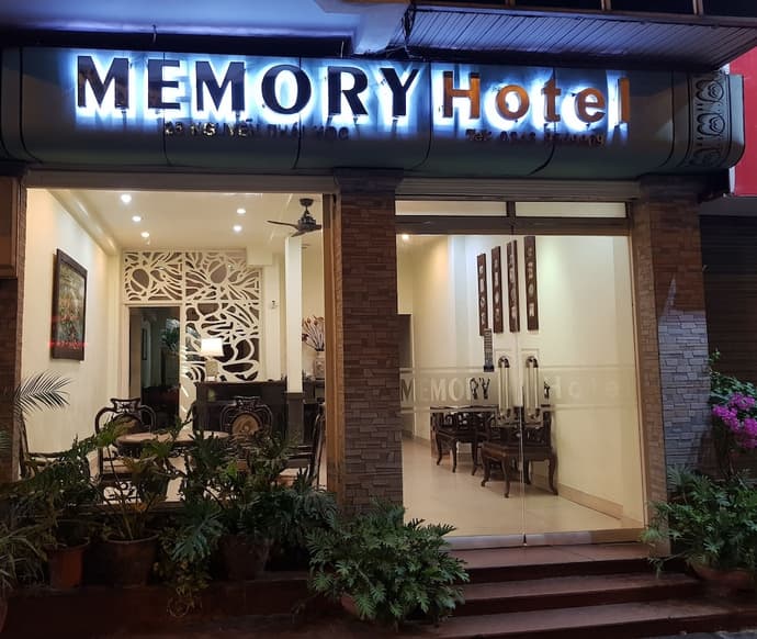 Memory Hotel, Primary image
