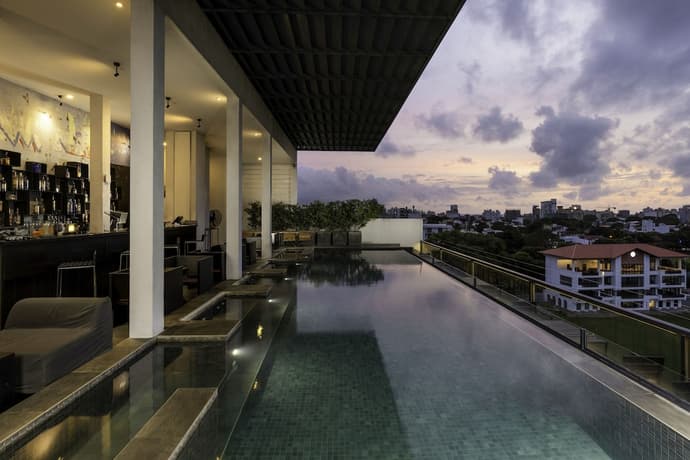 ME Colombo, Primary image