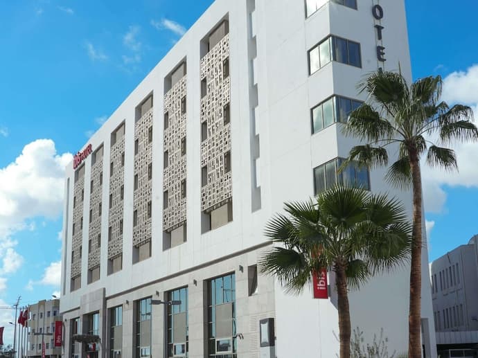 ibis Sfax, Primary image