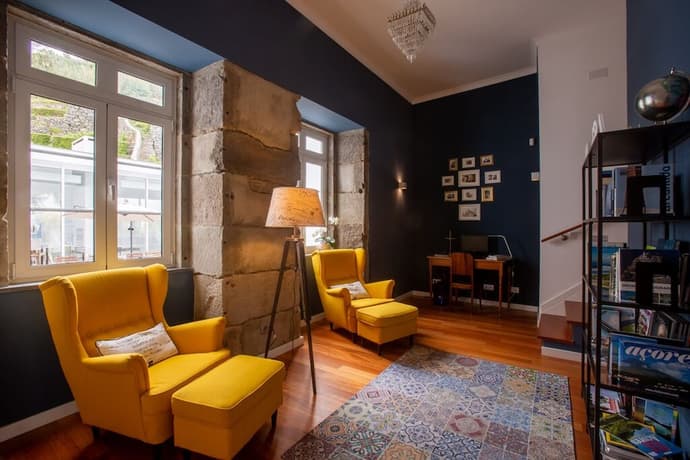 My Angra Charming House, Primary image