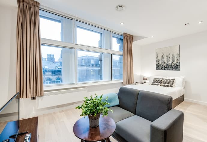 Terlon Apartments, Primary image