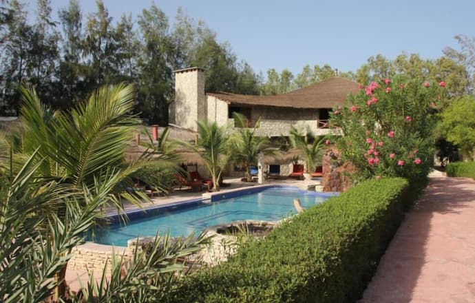 Le Calao du Lac Rose, Primary image